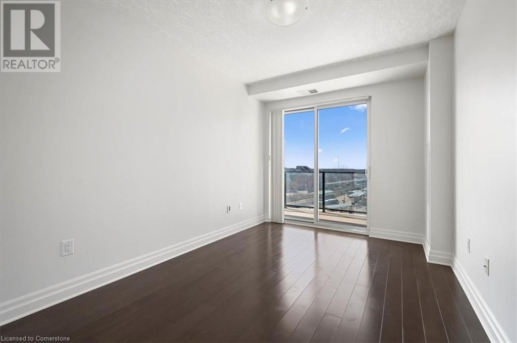 607 - 160 MACDONELL STREET Image 18
