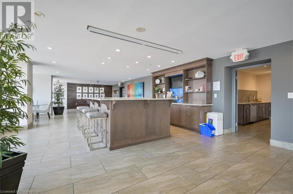 607 - 160 MACDONELL STREET Image 24