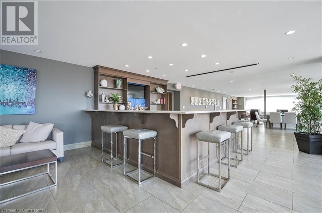 607 - 160 MACDONELL STREET Image 25