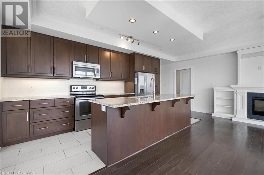 607 - 160 MACDONELL STREET Image 5