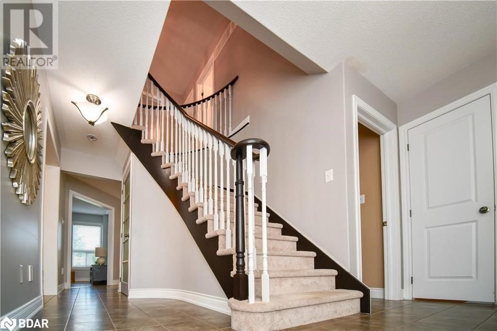 452 GREENWOOD DRIVE Image 15