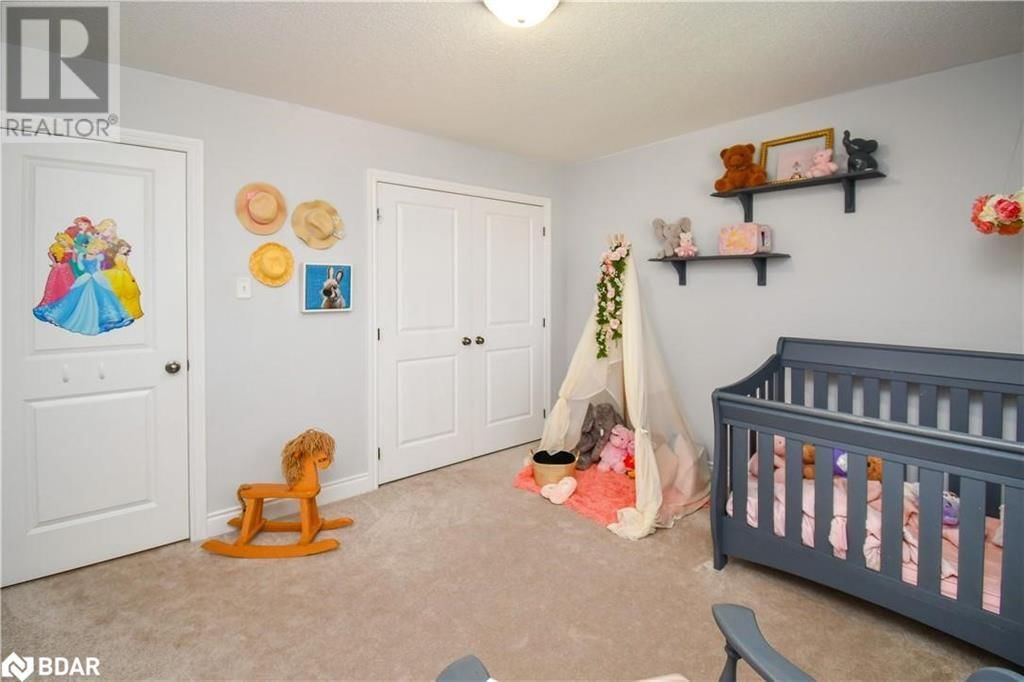 452 GREENWOOD DRIVE Image 29