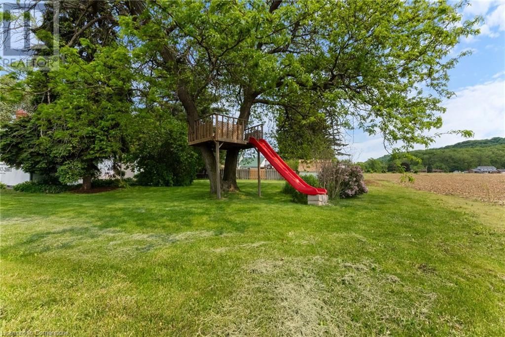 982 HIGHWAY 8 Image 38