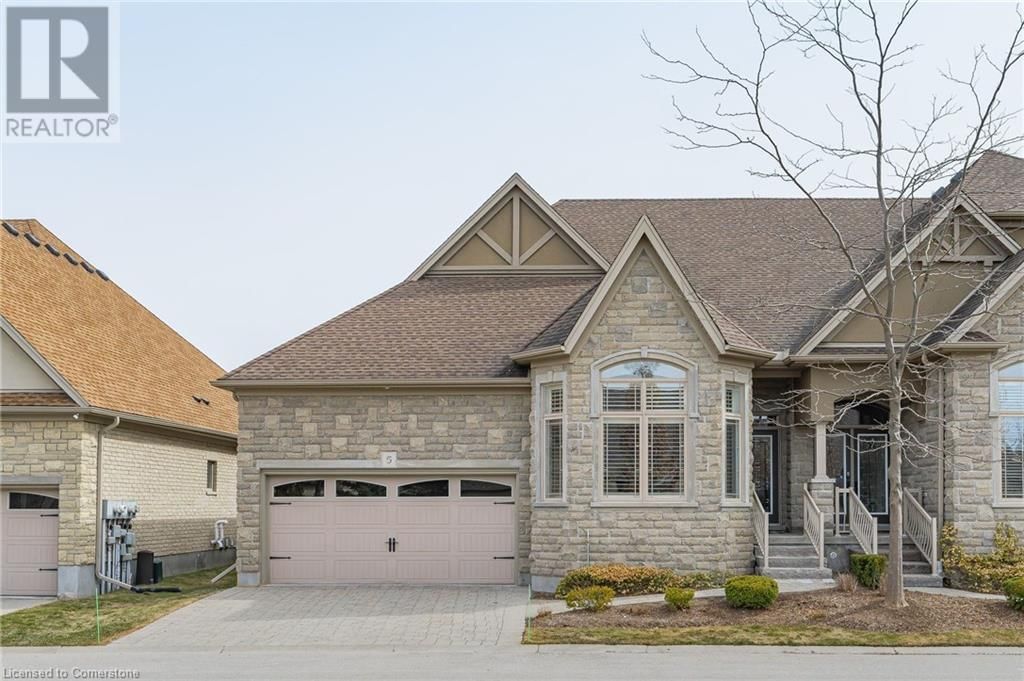 5 - 19 SIMMONDS DRIVE Image 1
