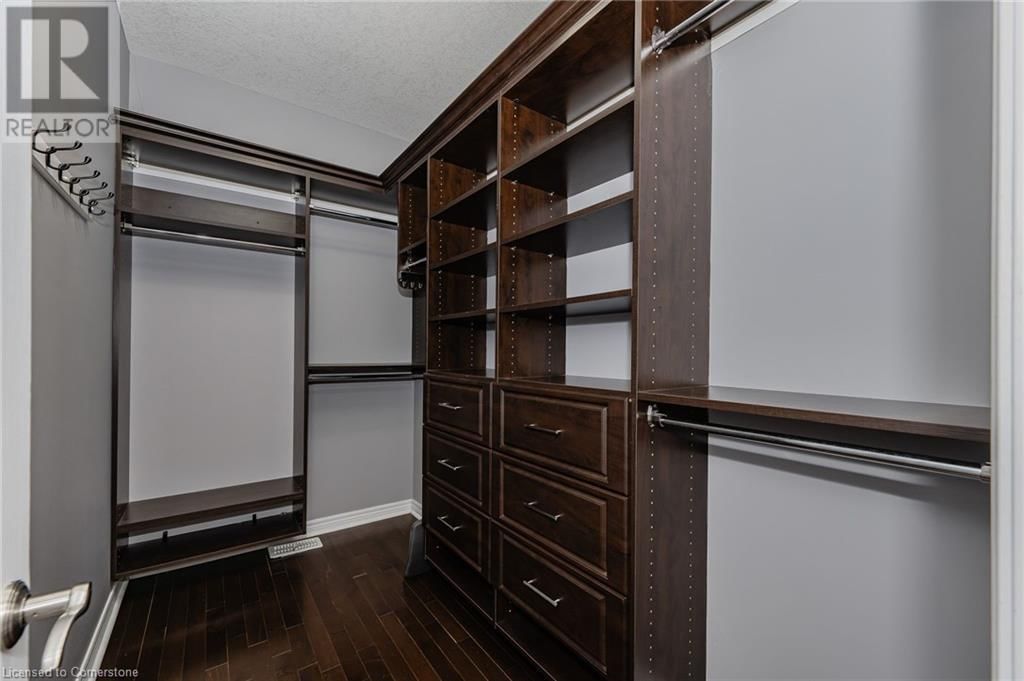 5 - 19 SIMMONDS DRIVE Image 21