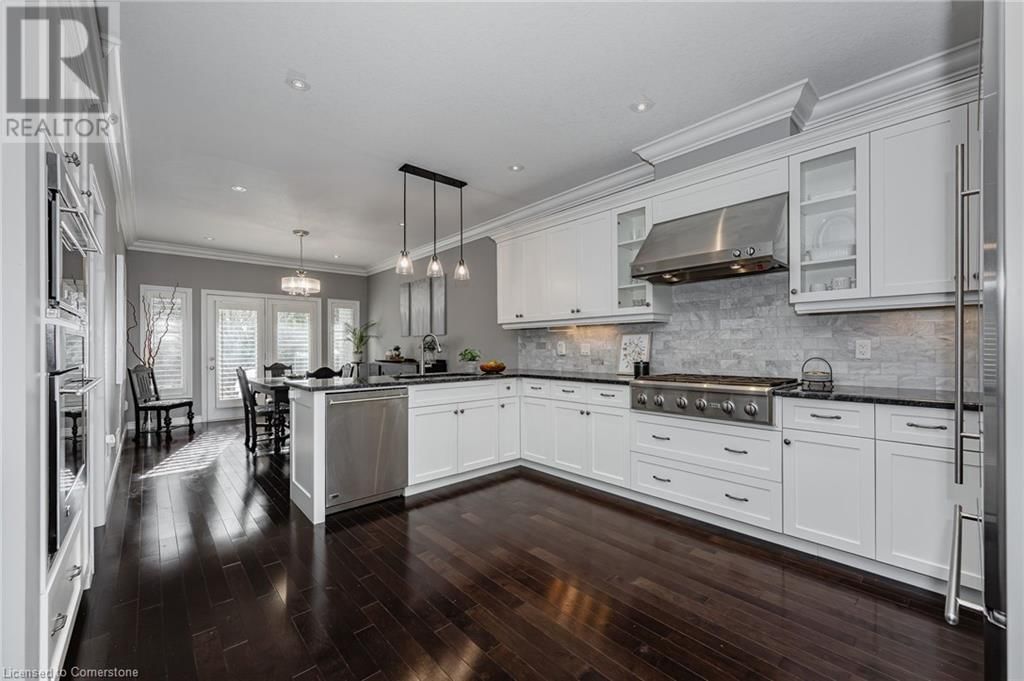 5 - 19 SIMMONDS DRIVE Image 9