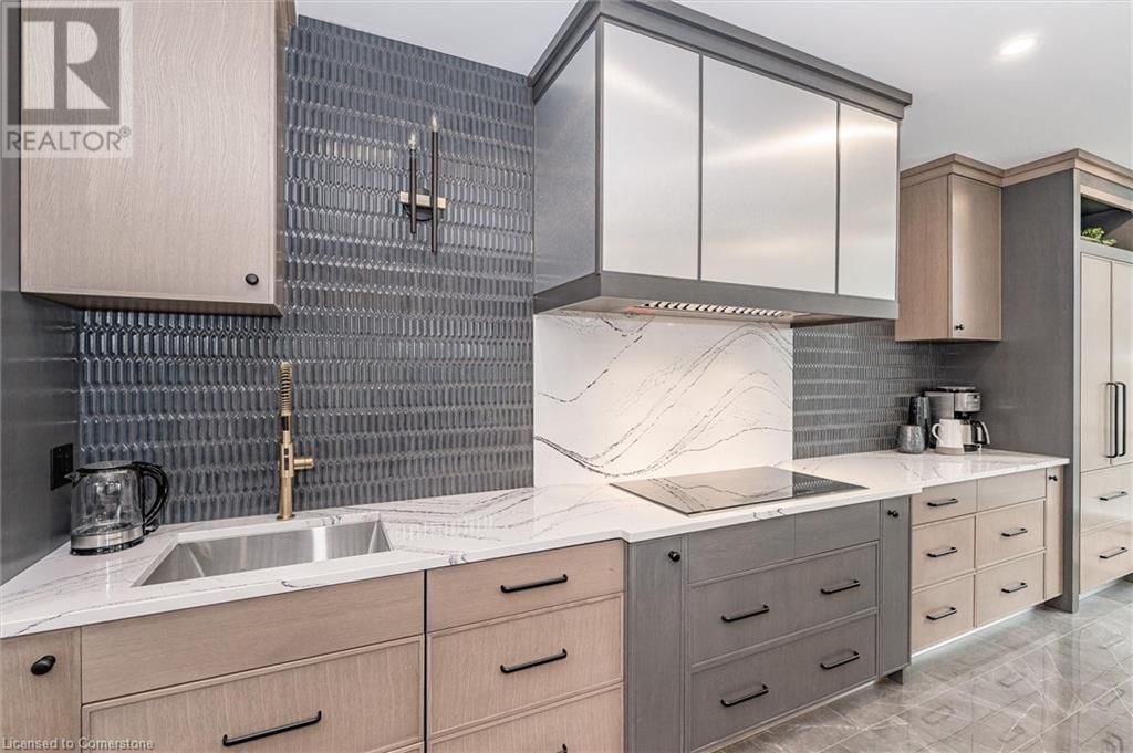 1702 - 2060 LAKESHORE ROAD Image 38