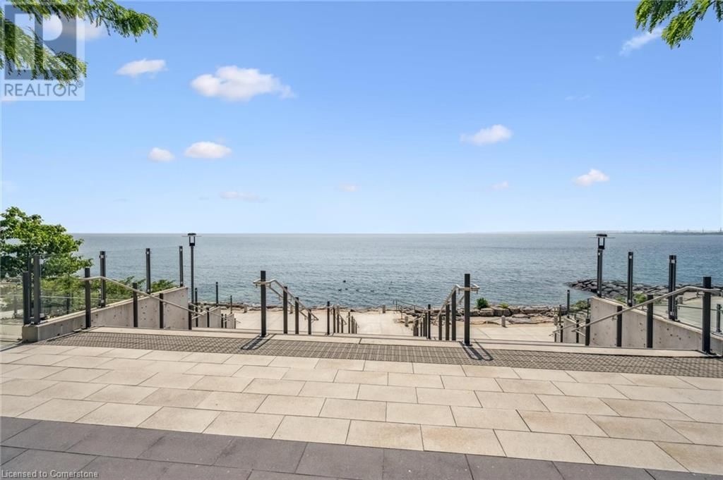 1702 - 2060 LAKESHORE ROAD Image 44