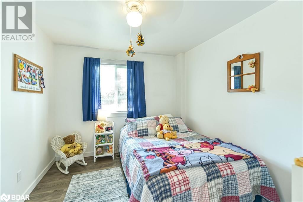 1579 WAINMAN LINE Image 37
