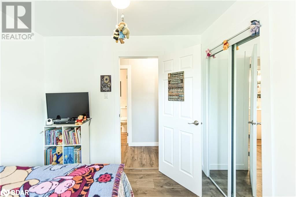 1579 WAINMAN LINE Image 38