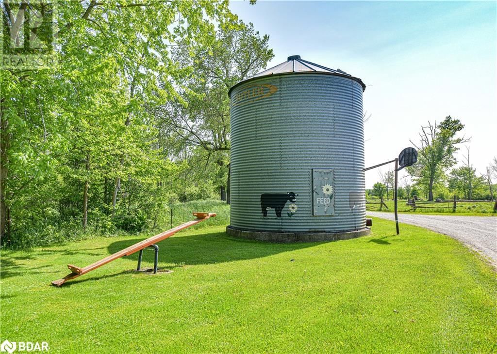 1579 WAINMAN LINE Image 6