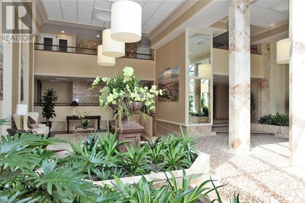 501 - 2180 MARINE DRIVE Image 39