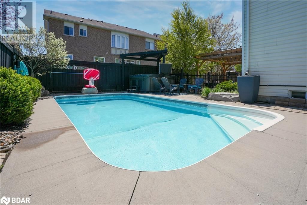 25 REGALIA WAY Image 22