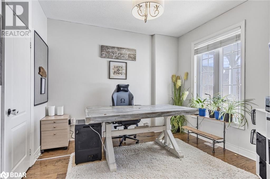 25 REGALIA WAY Image 8
