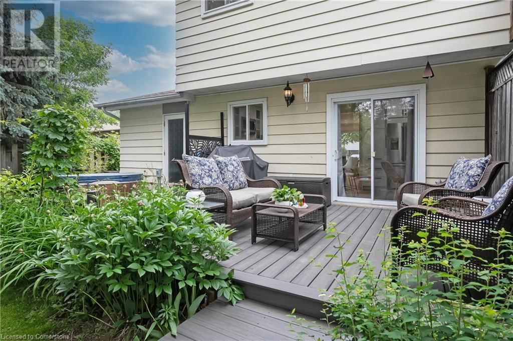 1519 NEWLANDS CRESCENT Image 25