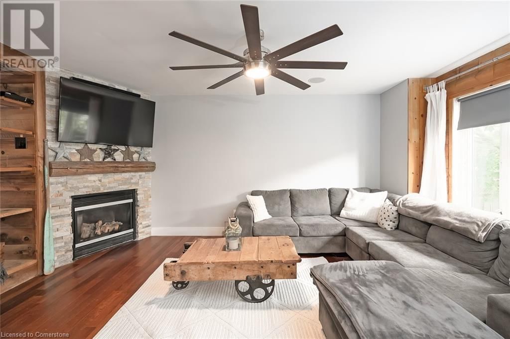 2214 KENNETH CRESCENT Image 14