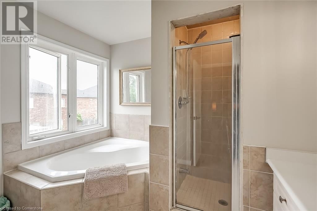 2214 KENNETH CRESCENT Image 26