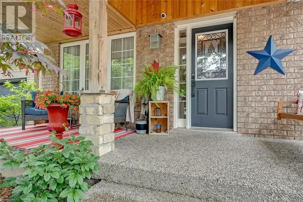 2214 KENNETH CRESCENT Image 3