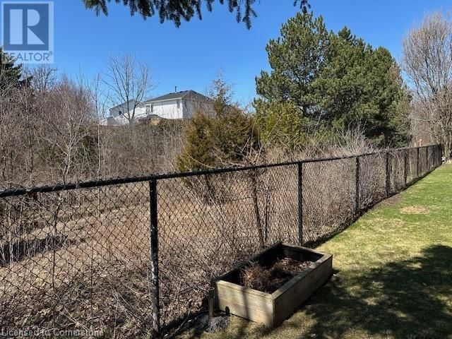11 - 75 RYANS WAY Image 6