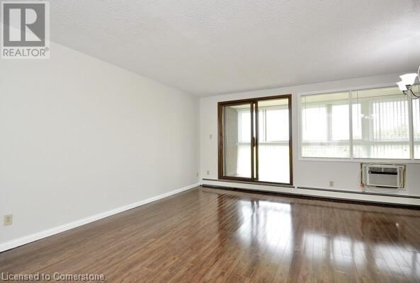 404 - 400 CHAMPLAIN BOULEVARD Image 14