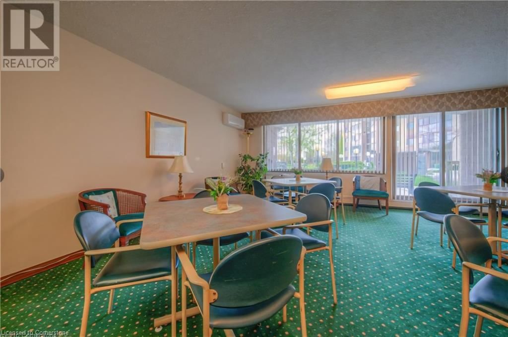 404 - 400 CHAMPLAIN BOULEVARD Image 25