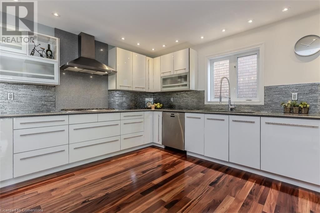 2382 EMERSON DRIVE Image 14