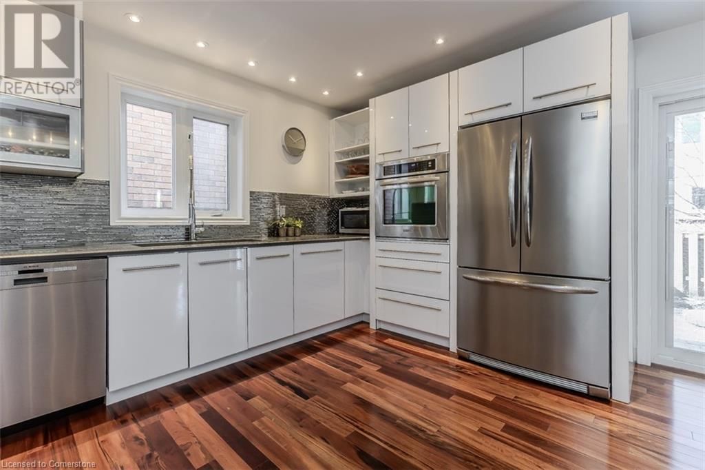 2382 EMERSON DRIVE Image 16