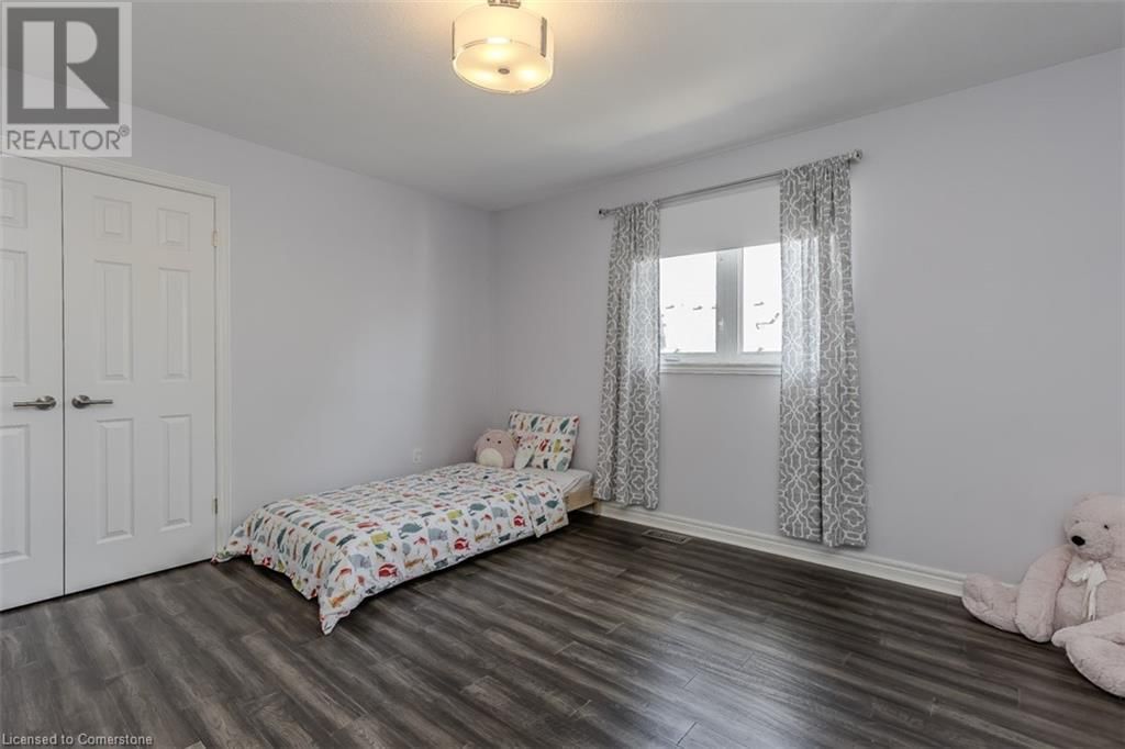 2382 EMERSON DRIVE Image 23