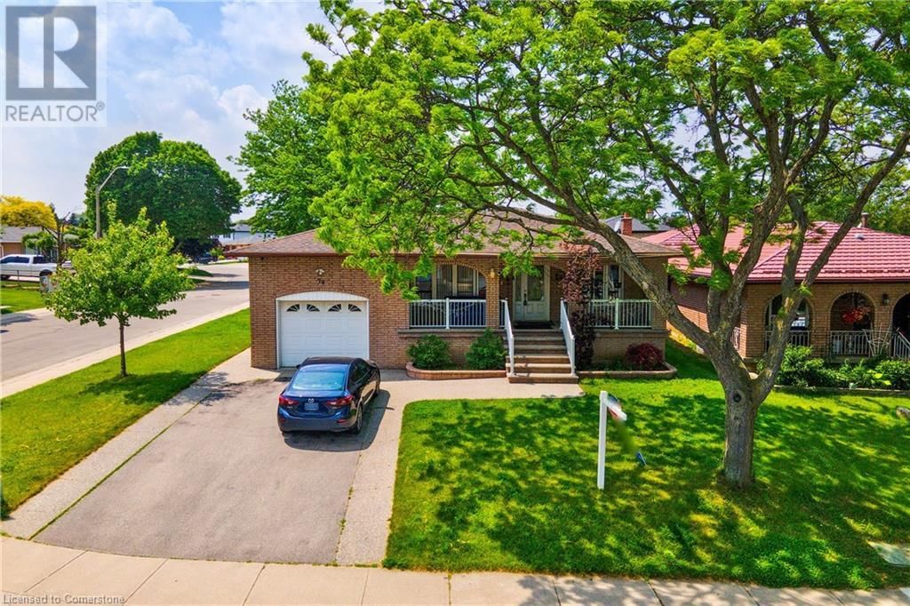 70 GOLFWOOD DRIVE Image 2