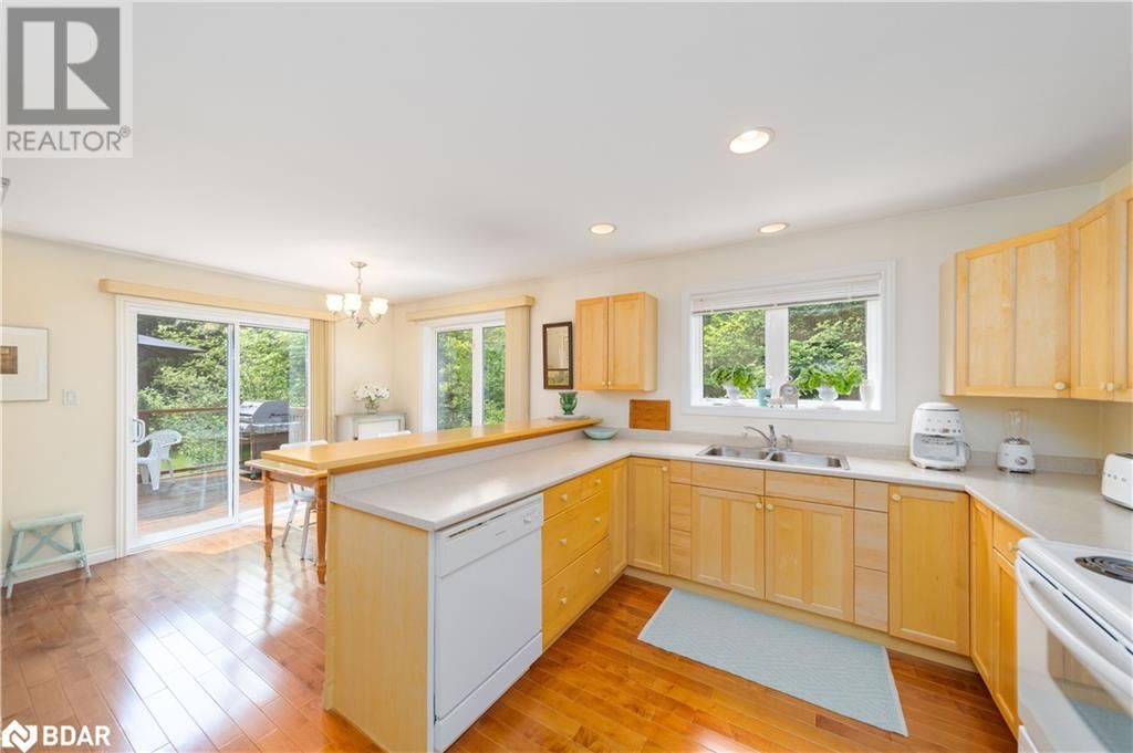 1065 FORRESTER TRAIL Image 10
