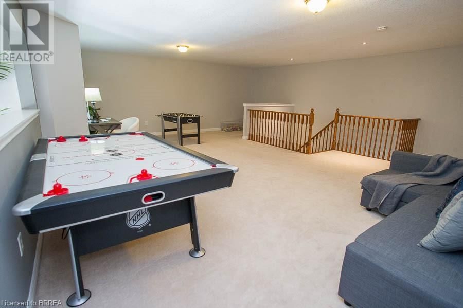 39 HUNTER WAY Image 27
