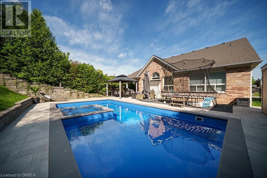 39 HUNTER WAY Image 39