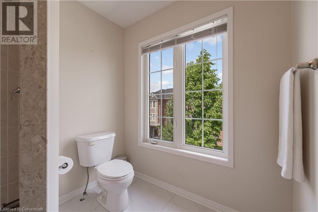 46 - 2187 FIDDLERS WAY Image 21