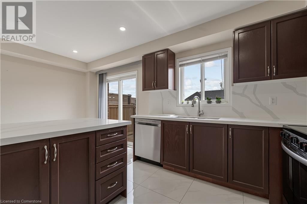 46 - 2187 FIDDLERS WAY Image 8