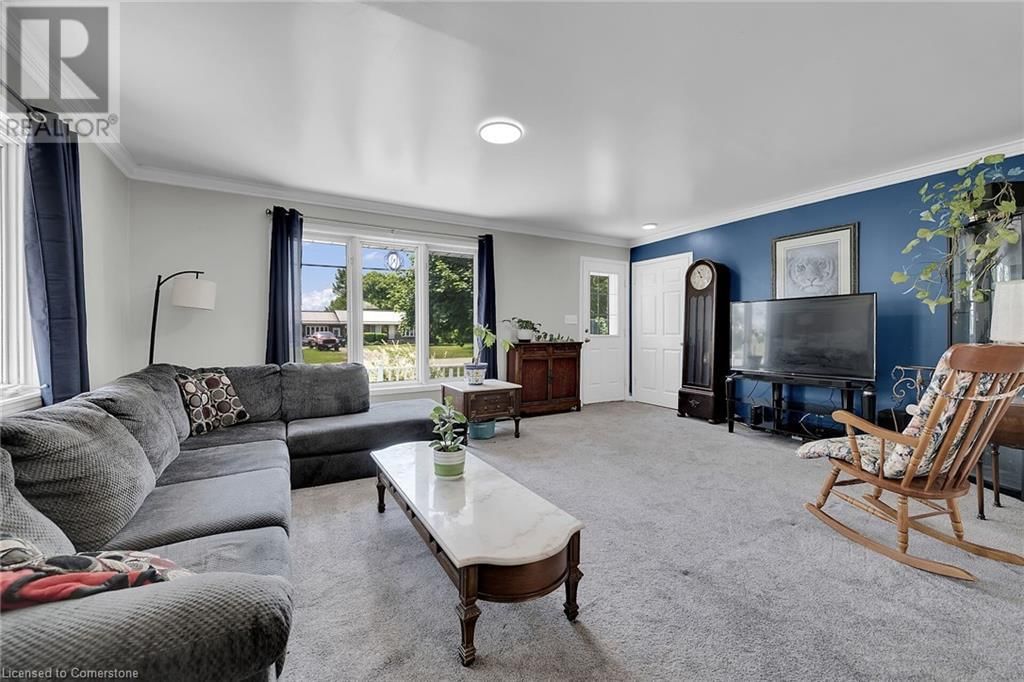 151 RAINHAM ROAD Image 9
