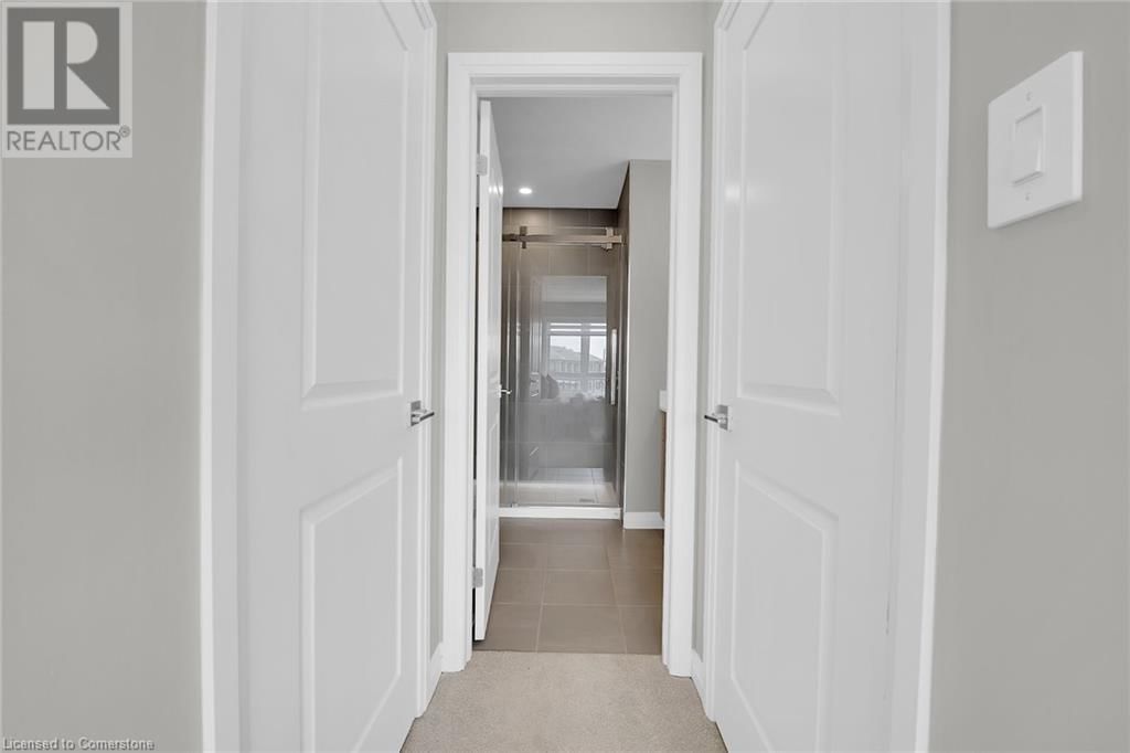 15 - 720 GREY STREET Image 30