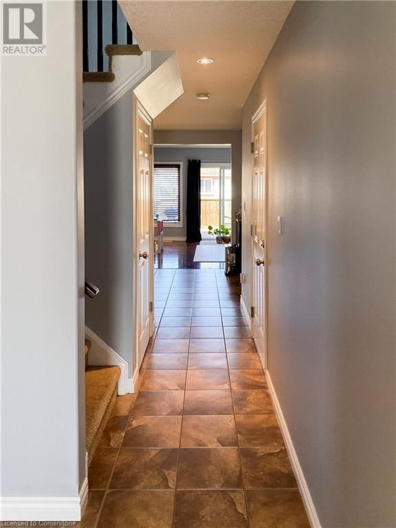 180 HUCK CRESCENT Image 2