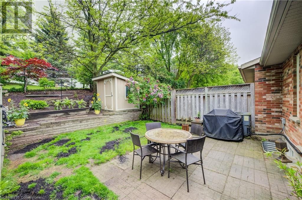 654 INGLIS FALLS PLACE Image 34