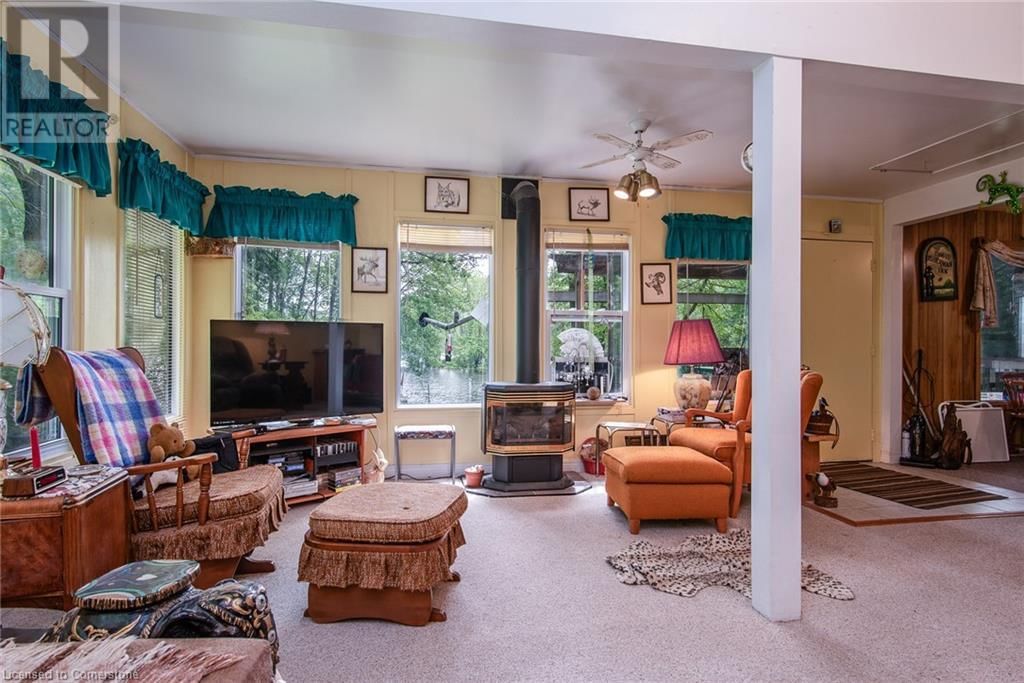 1002 TENTH STREET Image 17