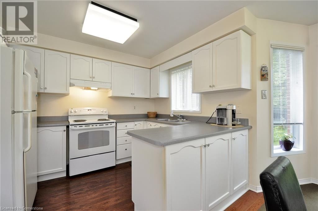 61 HARWOOD ROAD Image 16