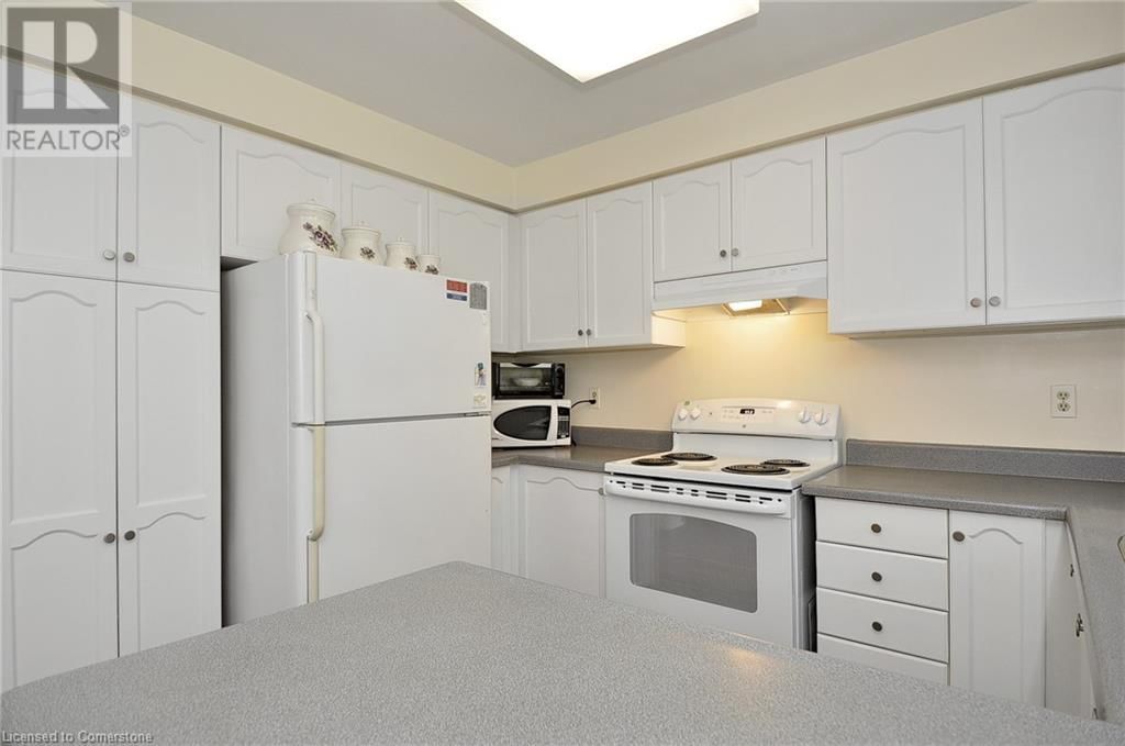 61 HARWOOD ROAD Image 17