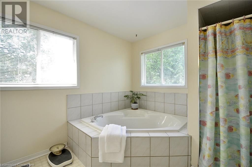 61 HARWOOD ROAD Image 28