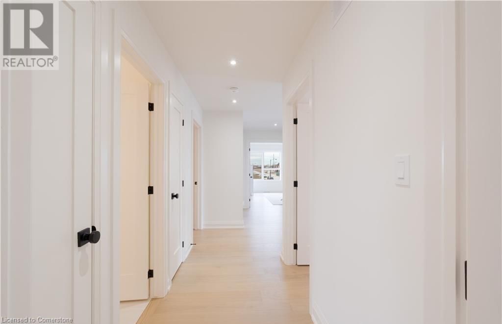 81 HOMESTEAD WAY Image 34