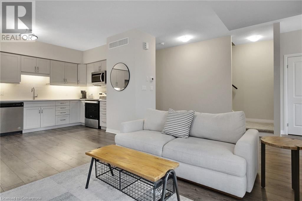 100 SEABROOK DRIVE Image 9