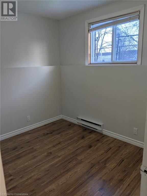 839 STIRLING AVENUE SOUTH Image 30