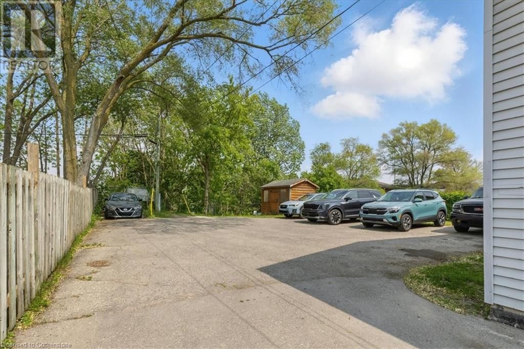 839 STIRLING AVENUE SOUTH Image 5