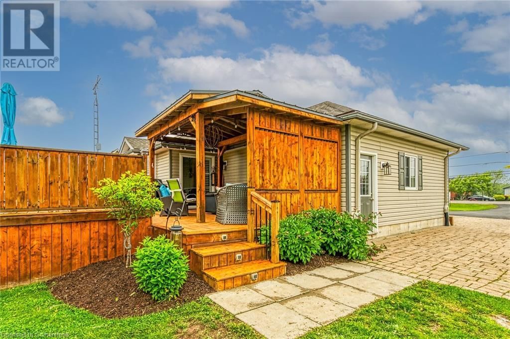 7178 RAINHAM ROAD Image 41