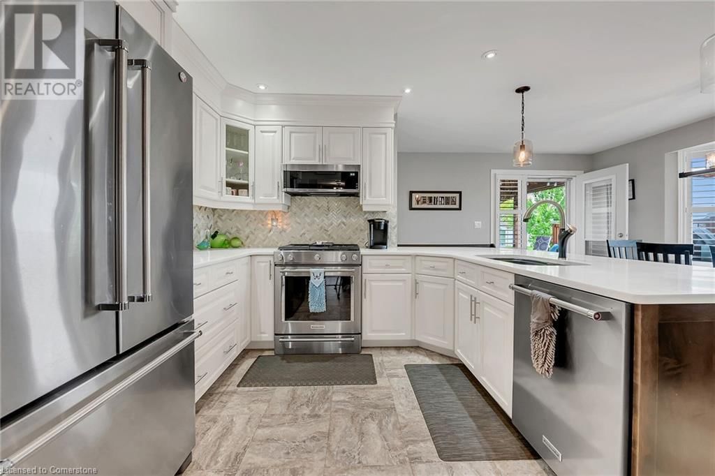 7178 RAINHAM ROAD Image 6