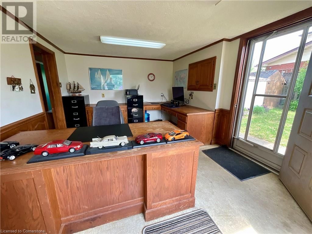 160 WOODBURN ROAD Image 17