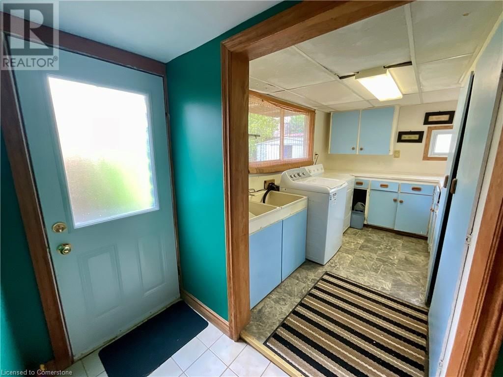 160 WOODBURN ROAD Image 23
